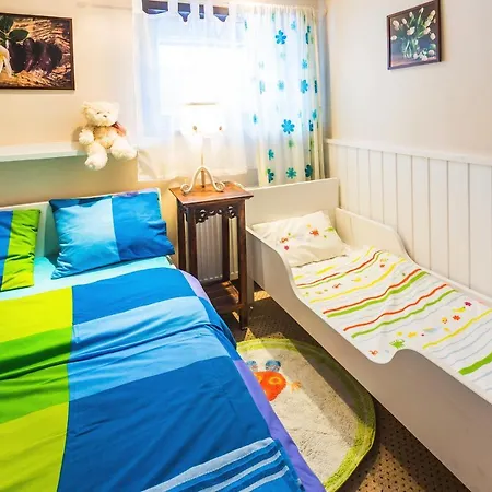 Dom Z Kominkiem W Gorach Apartman *